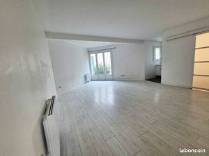 Grand studio de 33m2 idéalement situé