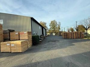 Local d'activité 376 m²