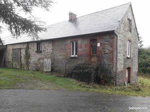Ancien corps de ferme à rénover
