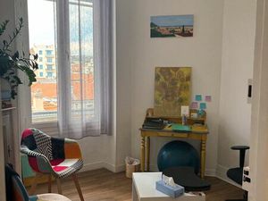 Location cabinet paramedical NICE LIBERATION