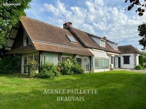 Propriété 7 pièces 208 m²