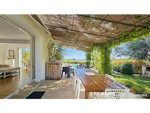 Propriété 5 pièces 155 m²