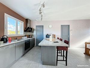 Villa 5 pièces 98 m²