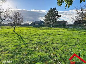 Terrain 820 m² Saint-Pantaléon-de-Larche