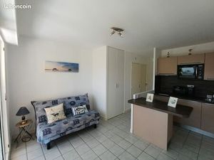 Studio climatisé en rdc avec terrasse et jardinet