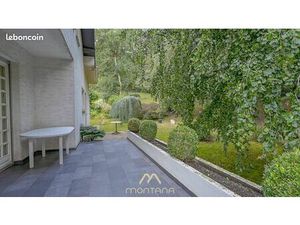 Propriété 6 pièces 194 m²