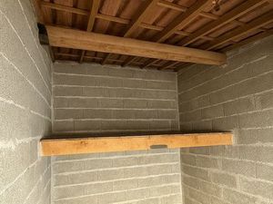 Garage à louer – Toulon Ouest – 13 m² + mezzanine +5 m²