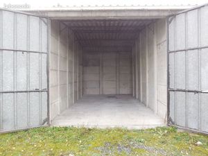 Garage Fermé 23 M2 grande hauteur