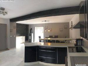 Maison 2 chambres + terrasse – Sous-sol aménagé