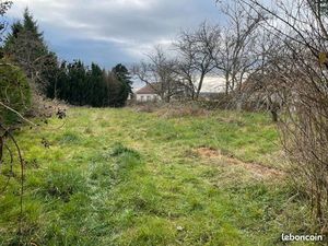 Terrain constructible 903 m2