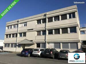 Bureaux 1 412 m²