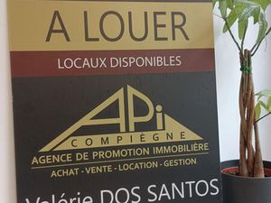 Local commercial 50 m² Compiègne