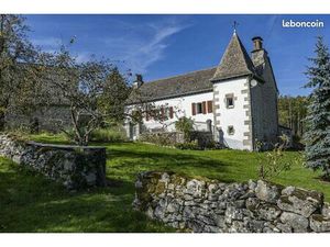 Propriété 8 pièces 224 m²