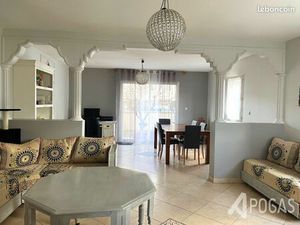 Propriété 6 pièces 200 m²