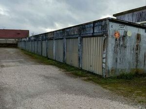 Chaumont 52 garage rue des Chalets