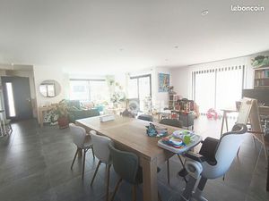 Maison 4 pièces 122 m²