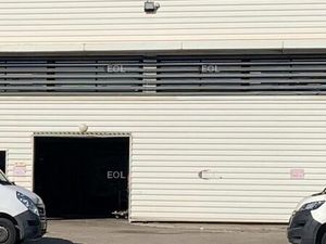 Local bureaux 1 800 m²