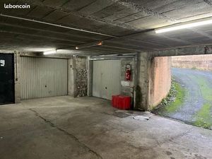 Grand garage double fermé 48 m² Étampes 91150