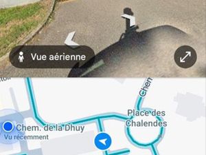 Place de parking dans garage couvert et securisé