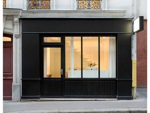 Local commercial – 30 m² – Emplacement premium à Puteaux / La Défense