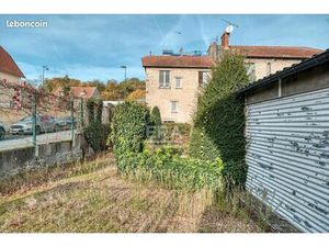 Parking/box 2 pièces 30 m²