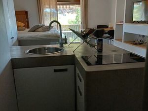 Loue studio les lecques