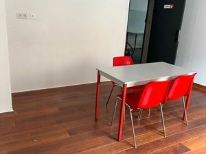 Local commercial / bureau