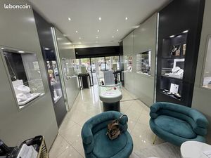 Local 24 m² Saint-Paul