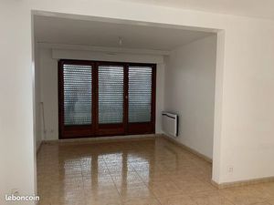 F3 balcon cave parking