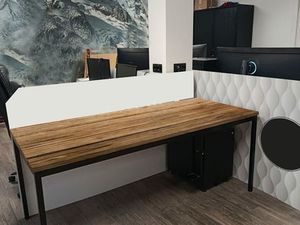 Bureau dans espace de coworking