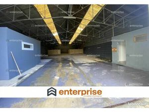 Local d'activité 580 m²