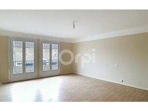 Location appartement  m² T-5 à Terrasson-Lavilledieu  750 €