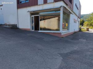 Local commercial/artisanal 500m²