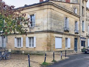 Maison T6 - SAINT-SEURIN - 130M2