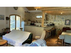 Maison rénovée avec jardin