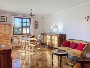 Manosque maison 3 pièces sous-sol  cave et garage