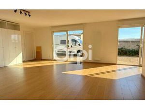 Maison Saint-Rogatien m² T-4 à vendre  273 000 €