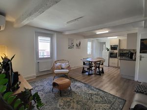 F3 - centre village Drap - parking à proximité directe