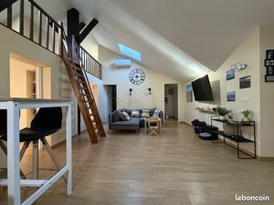 Loft 4 pièces 106 m²