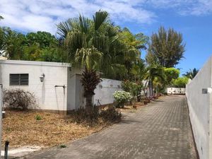 Emplacement exceptionnel à 2 minutes à pied du lagon