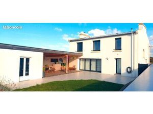 Propriété 6 pièces 145 m²