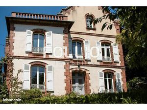 Gîte 15 pièces 400 m²