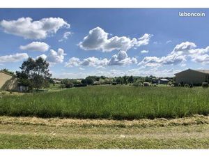 Terrain 2 710 m² Saint Aulaye