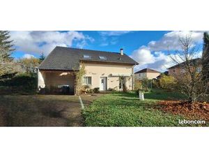 Belle maison d'architecte a Ecrouves