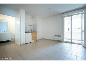 Studio 1 pièce 21 m²