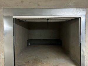 Garage box fermé neuf