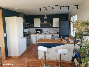 Grande maison vue mer