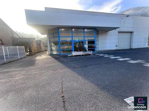 Local bureaux 500 m²