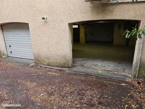 Location/ Loxal / Garage / Depot / Entrepot