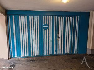 Parking/box 30 m² GRENOBLE